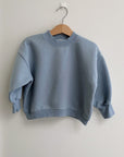 Basic sweater sky