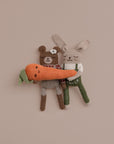 Carrot rattle