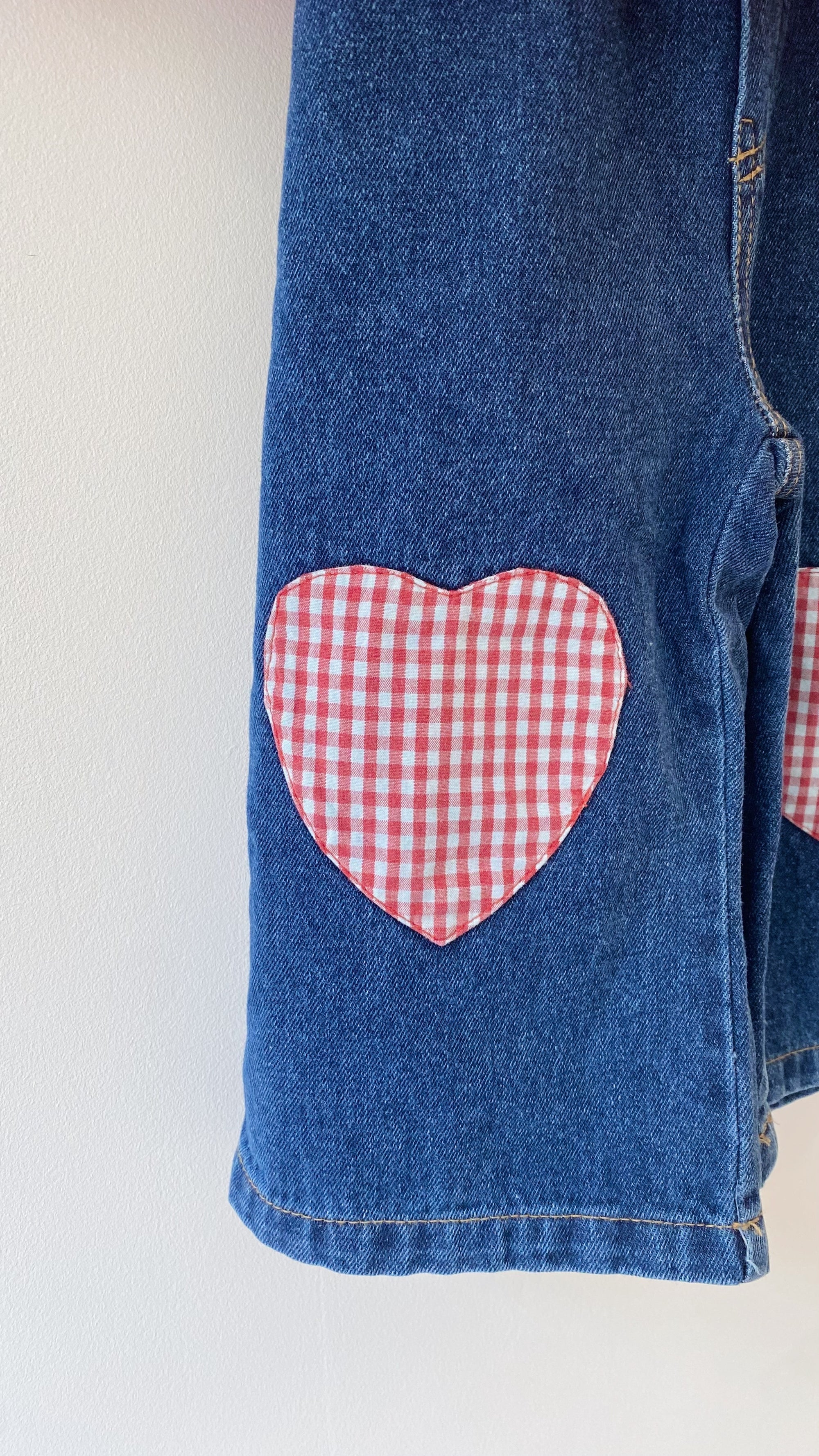 Heart patch denim pants