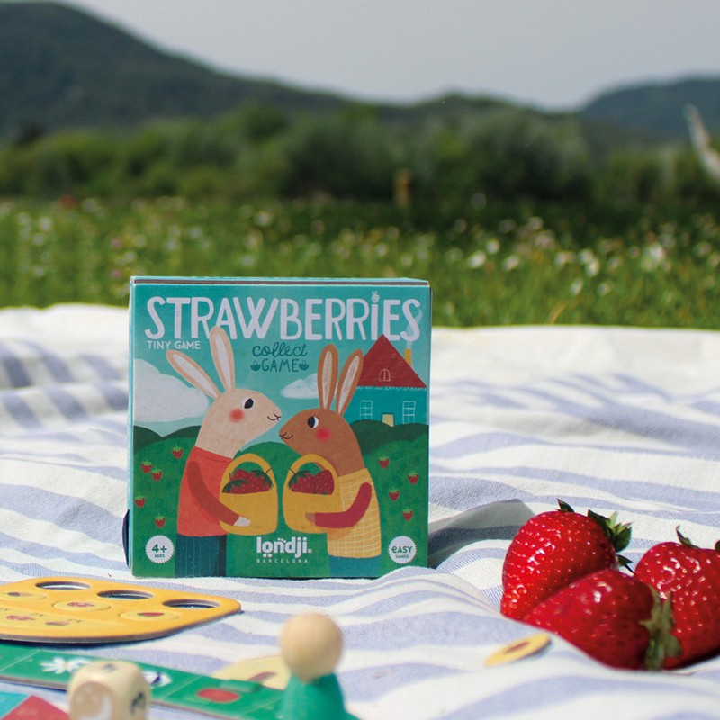 Tiny game strawberries