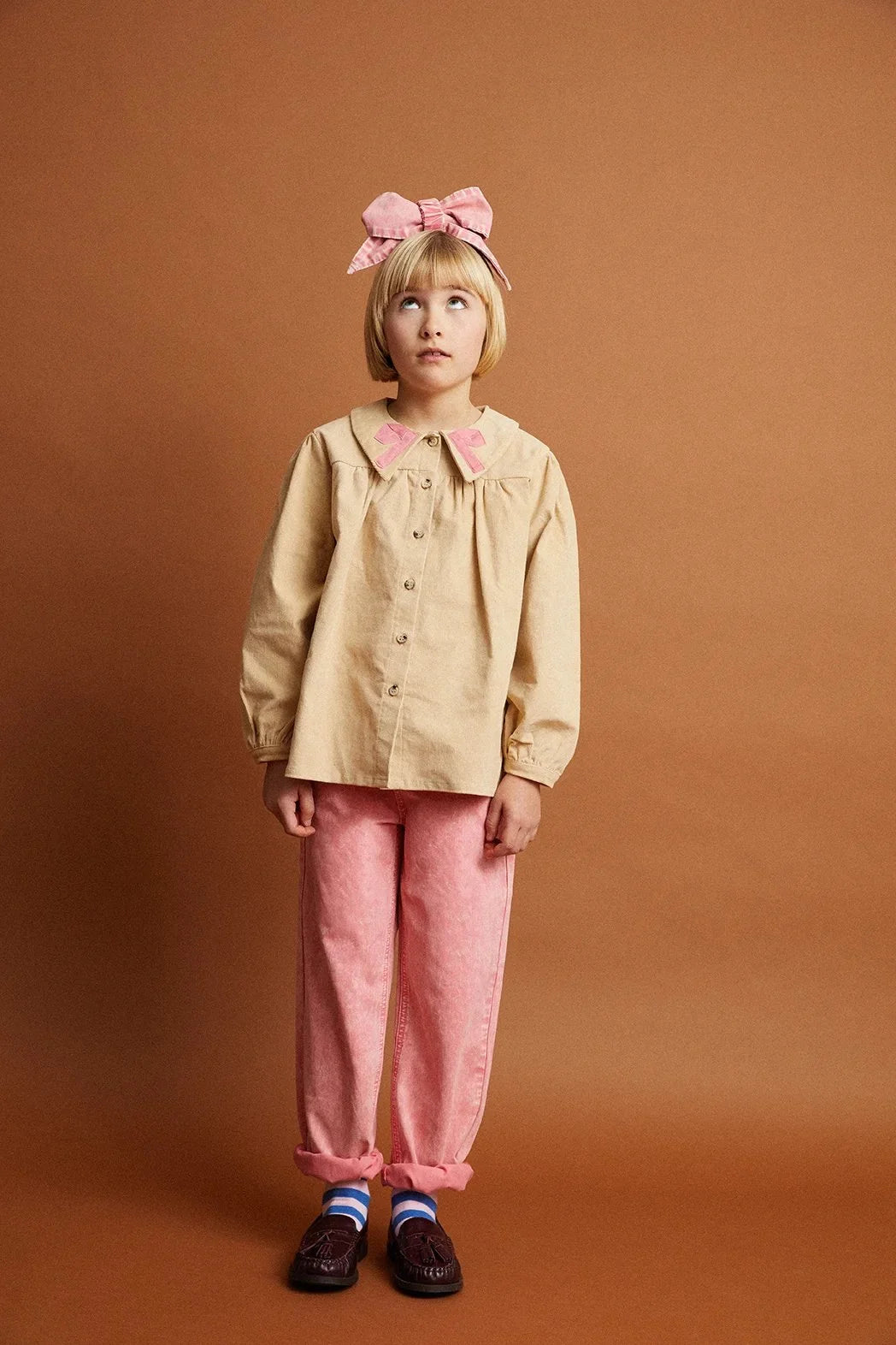 Loose denim pants bloom