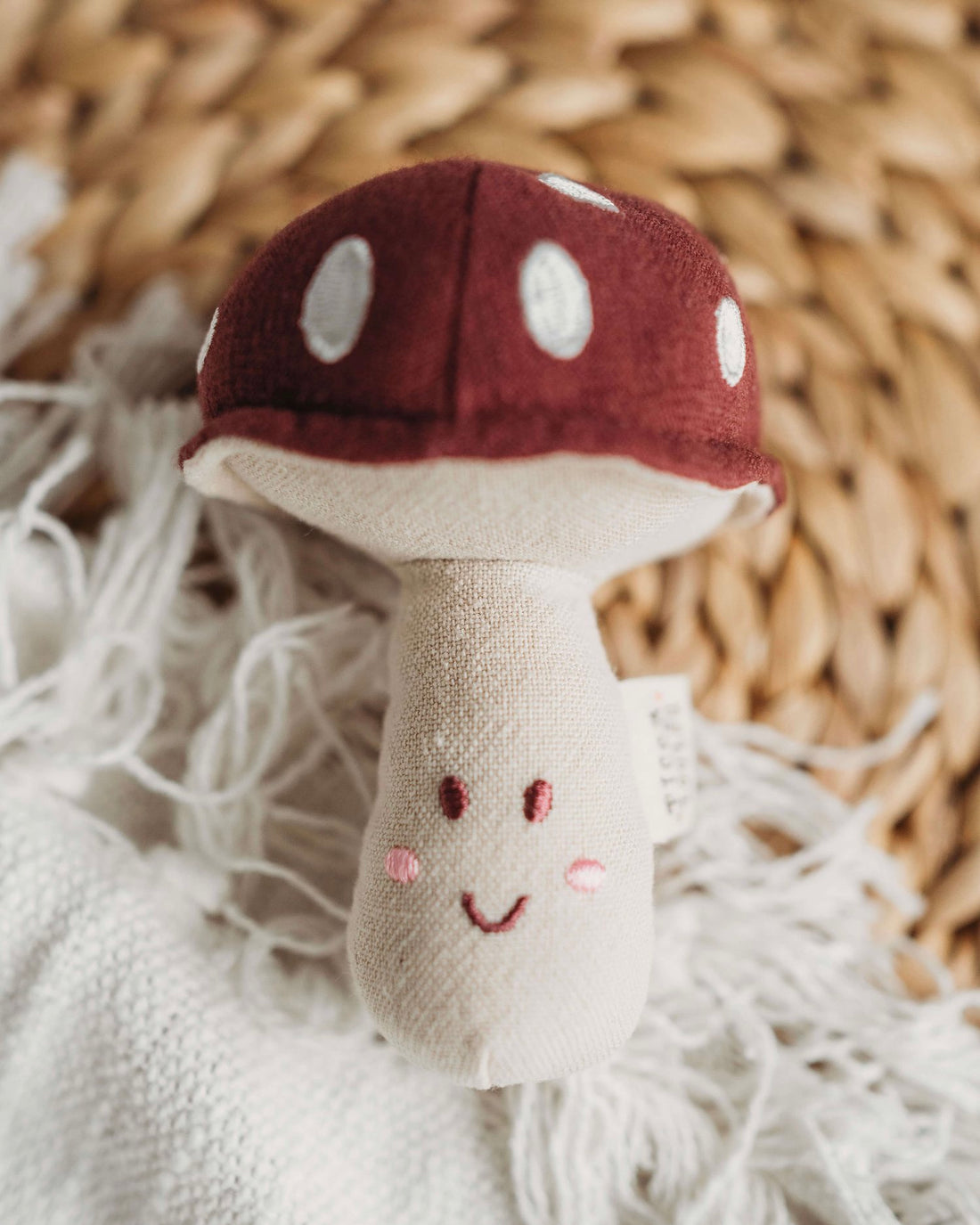 Mushroom rattle