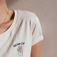 'Mom of' t-shirt - Natural Raw (PRE-ORDER)